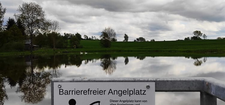 Barrierefreies Angeln am Püchersreuther Weiher und am Erlenweiher ab sofort möglich